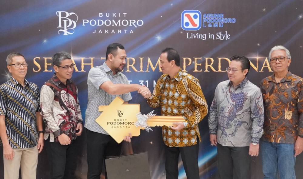 APLN Gelar Serah Terima Perdana Rumah di Bukit Podomoro Jakarta 1